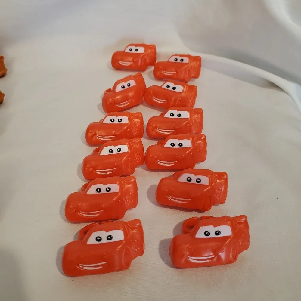 Pixar CARS Cake Cupcake Topper Lightning McQueen‎ Cupcake Rings 12 Count